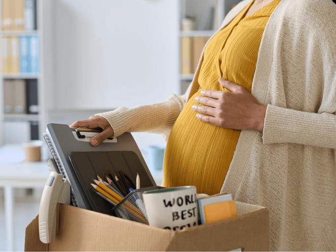 parentalleave working pregnant lady